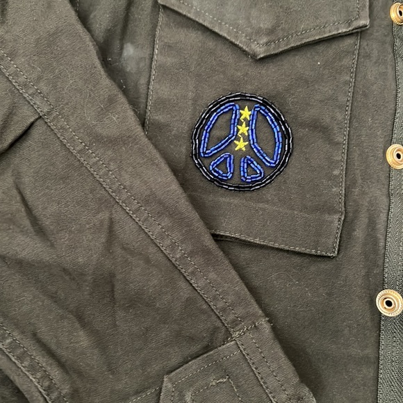 Citrus & Ginger Army Green Jacket - Picture 2 of 8